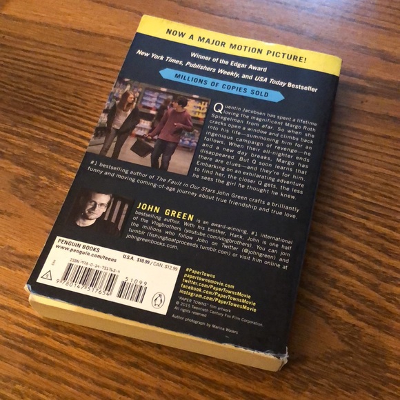 Paper Towns Novel - Picture 4 of 4